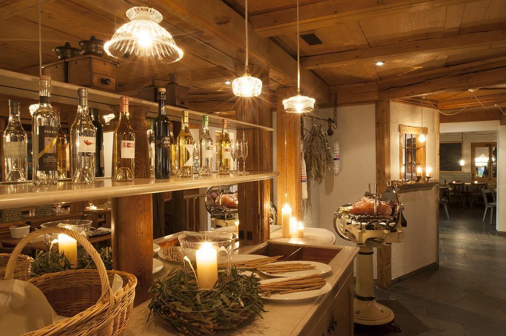 תון Italian Lifestyle Hotel & Osteria Chartreuse מראה חיצוני תמונה