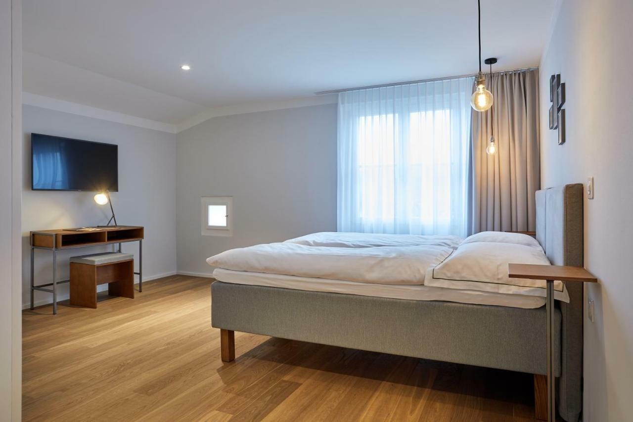 תון Italian Lifestyle Hotel & Osteria Chartreuse מראה חיצוני תמונה